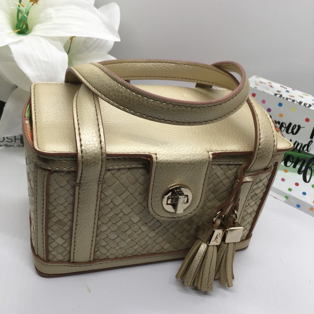 🟡Cutest Lil Dress Bag🟡